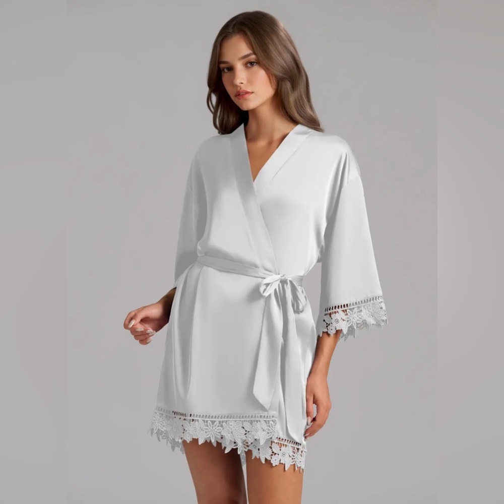 Azazie White Satin Lace Robe - Picture 4 of 8